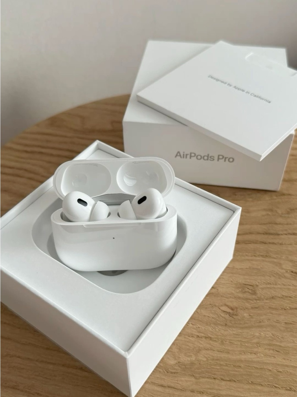 Apple AirPods Pro 3 Wireless Earbuds – White